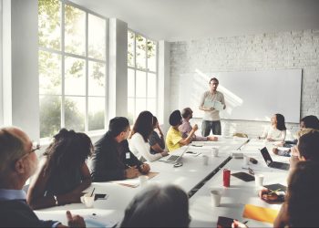 3 Reasons Your Whole Team Should Be Part of Your PR Strategy