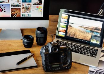 How to Launch a Photography Side Hustle