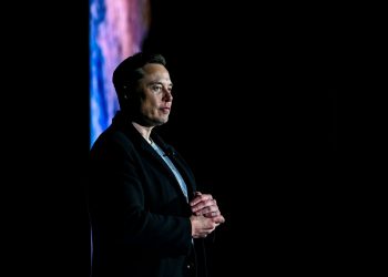What Is Going On With Elon Musk and Twitter?