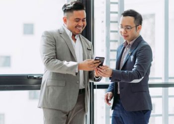 9 Awesome Benefits of Digital PR vs Traditional PR