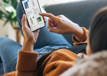 Omnicom banks on Walmart, Instacart in latest commerce expansion