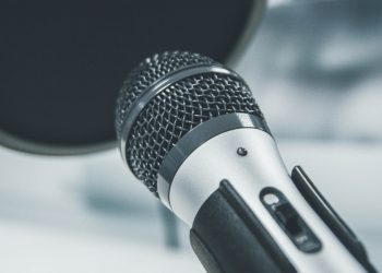 How to Navigate & Attract New Leads in The Dark Funnel