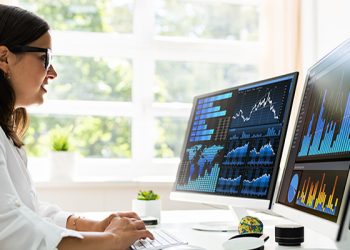 How to Create an Impressive Analytics Presentation Without Tearing Your Hair Out