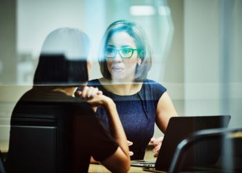 6 Benefits of Working With a Franchise Consultant or Broker