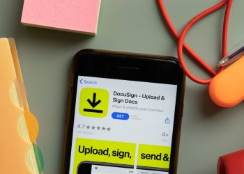 Too Soon: 3 Reasons to Wait on DocuSign Stock