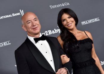 Jeff Bezos Former Housekeeper Sues Over Working Conditions