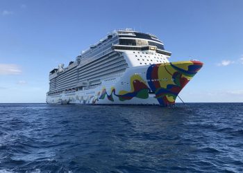 Passengers Injured Amid Norweigan Cruise Line Ship Collapse