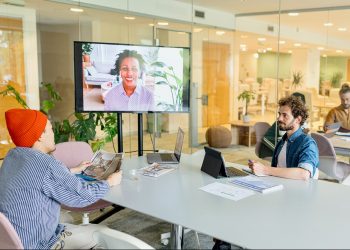 Let Your Team Decide Their Approach to Hybrid Work. Here’s Why and How.