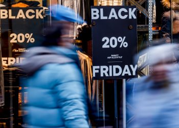 Black Friday Sales Top $9.12 Billion, a New Record