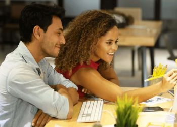 6 email metrics to help reach marketing goals and make business decisions