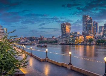 How Scaling B2B Marketing Teams Can Step Into ABM