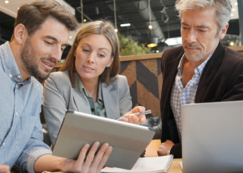 How to Increase Conversion Rates with Video Content in 2023