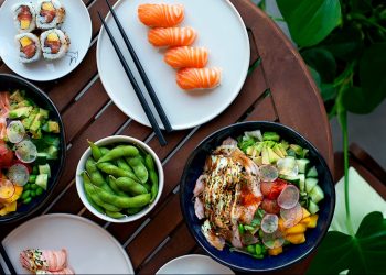 Give the Gift of Dining Out for an Unbelievable Price