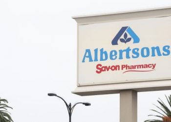 Albertsons pilots Pinterest’s LiveRamp-supported clean room