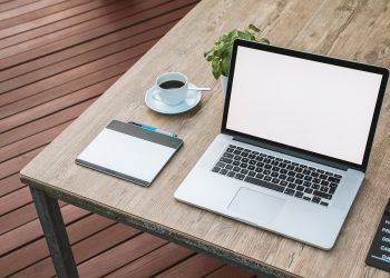 20 Ways to Prepare For a Career in Graphic Design