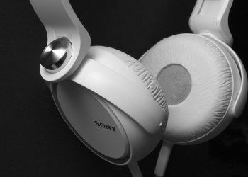 5 Simple Tips for Using Web Designing To Get Ahead Your Competition