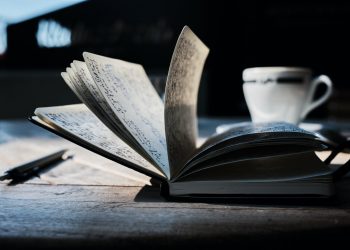 Yext launches ‘first CMS that generates its own content’