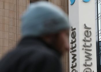 Twitter loses two executives in charge of trust and safety