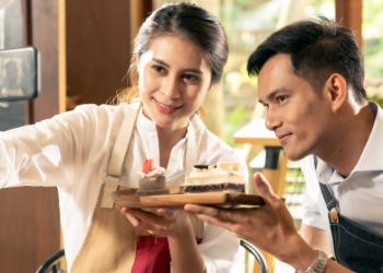 From Plate to Post: 10 Social Media Marketing Strategies for Restaurants with Examples