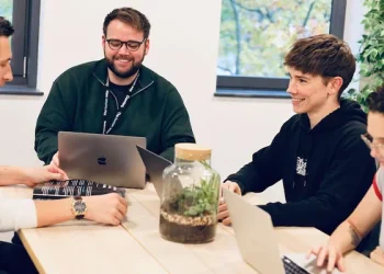 How to Create a Strong Business Growth Plan for 2024