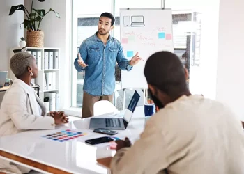 The Impact Of Unified Communication Technologies On Omnichannel Marketing Strategies