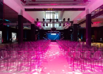 Digital’s media-buying bonanza wrestles with an industry at crossroads