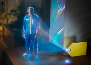 Best Buy refreshes brand with new tagline and ‘spokeshologram’