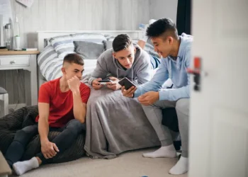 NFL, GameSquare tap into football fandom for traveling creator series