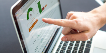 The Importance of Tracking SERPs and How To Do It In 2025