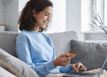 3 tips for cutting through the DTC noise with marketing data 