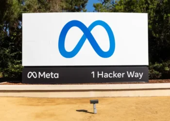 Facebook global ad revenue to surpass $100B in 2024: WARC