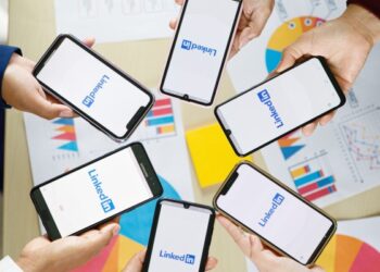 Find Digital Marketing Clients on LinkedIn in 7 Steps (Lead Gen Solved)