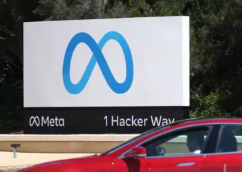 Meta’s ad biz stays strong but economic, regulatory uncertainty looms