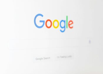 News sites lose traffic as Google AI Overviews replace traditional search