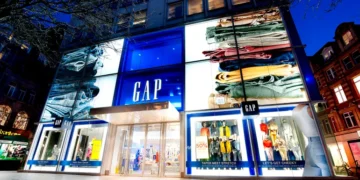 Gap Inc. recruits micro-influencers for new affiliate program