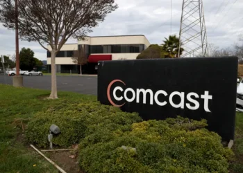 Comcast loops in linear TV for cross-channel programmatic ad buys