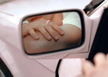 How Oura keys into self-expression to reach Gen Z, millennials