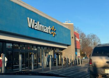 Walmart expands Scintilla In-Store to link store data and marketing