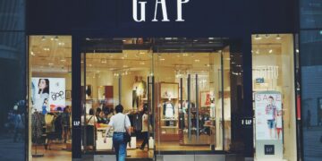 Gap uses AI to modernise marketing across retail brands