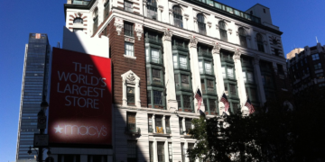 Macy’s personalising AI bot drives basket values inside a few weeks